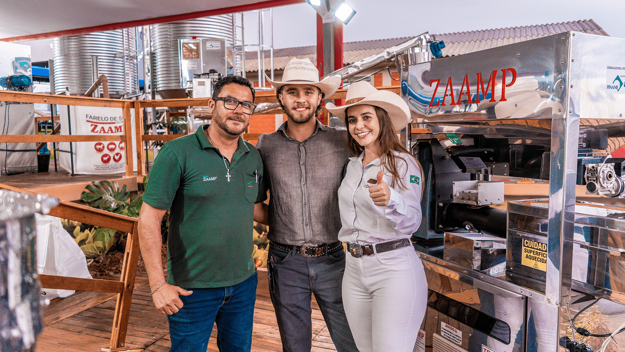 O Influenciador Murilo Groth Visita o Estande ZAAMP no Show Rural 2025! Veja o que Ele Achou!